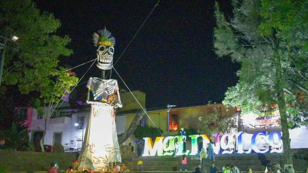 calavera_gigante_dia_de_muertos_malinalco