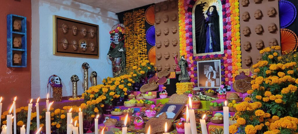 ofrenda_dia_de_muertos_malinalco_magico